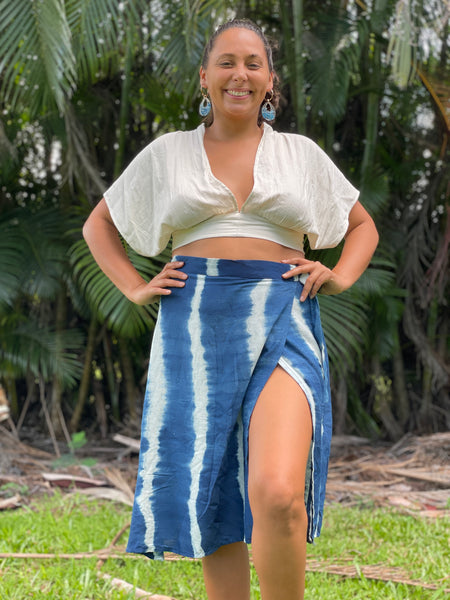 KANDINI ■ White seersucker wrap skirt KANDINI Flowy Seersucker Wrap Skirt - White– Sokim